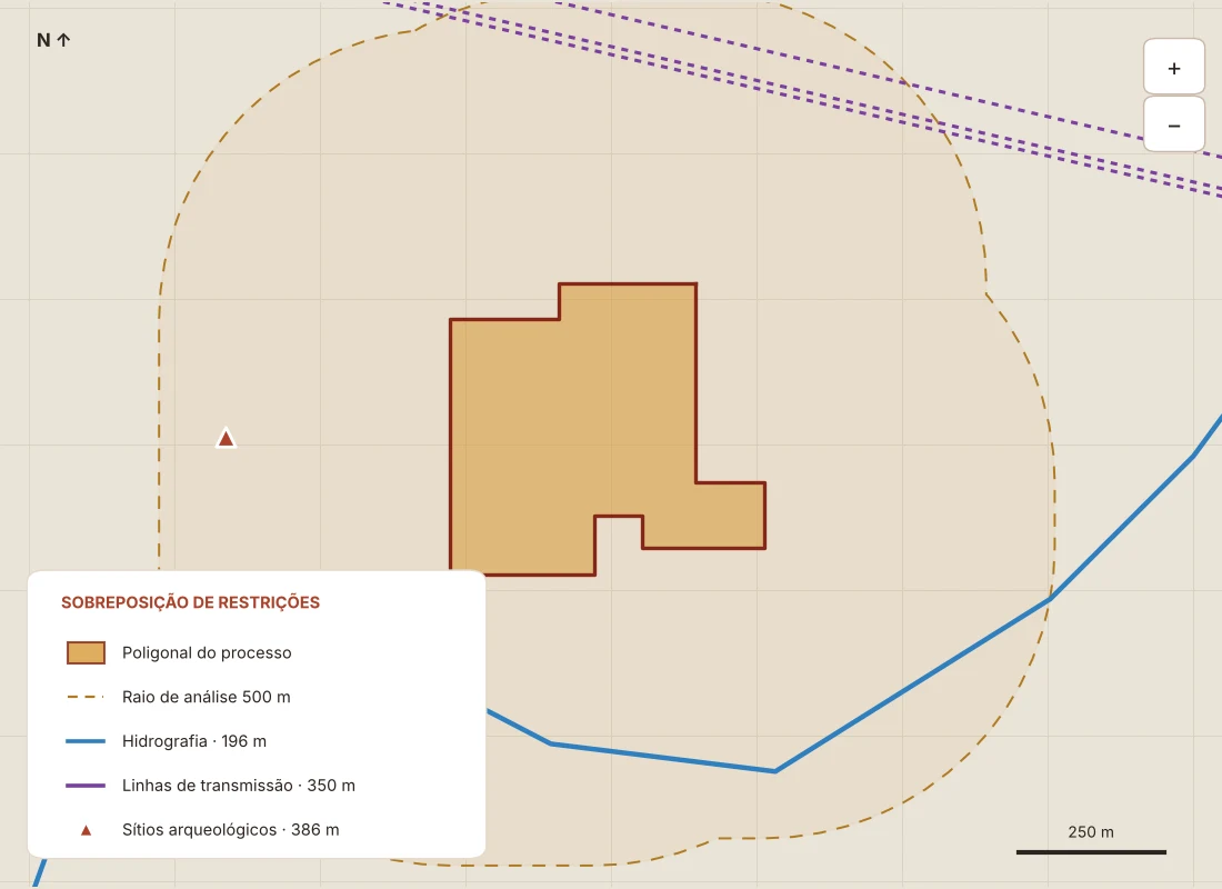 Webmap de sobreposição da poligonal com hidrografia, linhas de transmissão e sítio arqueológico em raio de 500 m